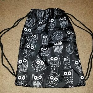 Thirty-One Owl Cinch Sac