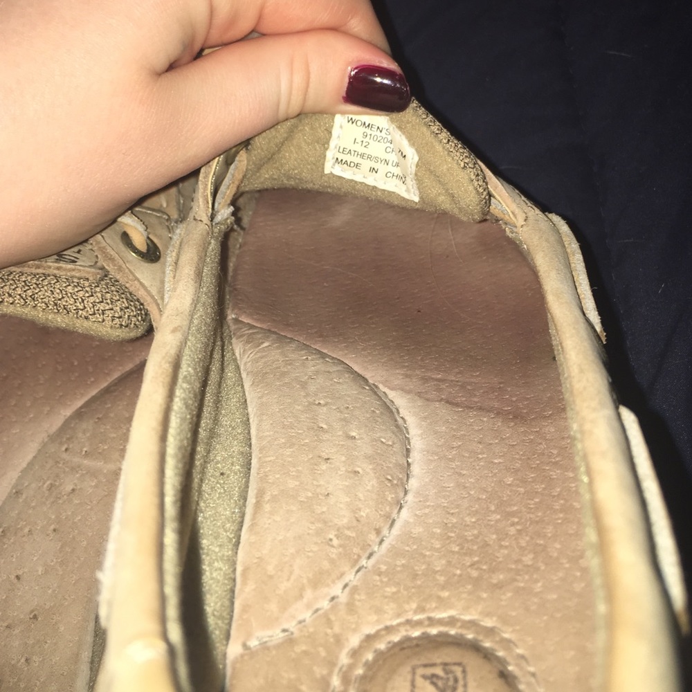 Sperry - Picture 3 of 3