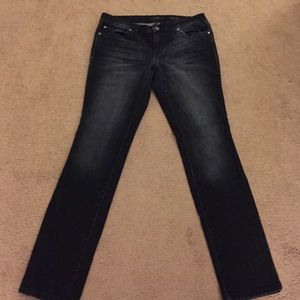 🇺🇸SALE! Jessica Simpson short skinny jeans