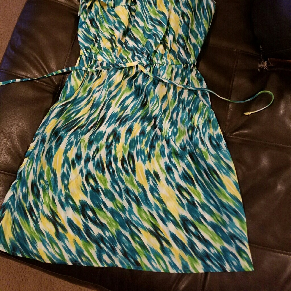 Dress - Picture 4 of 4