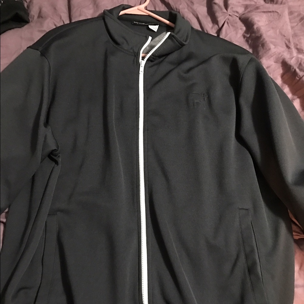 Rocawear zip up