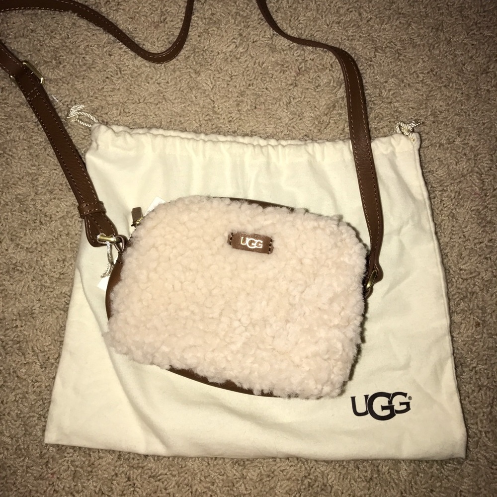 UGG CROSSBODY BAG