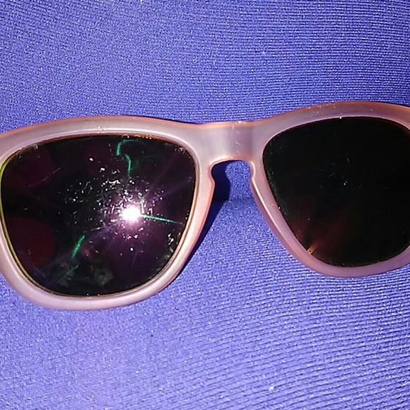 Sunglass bundle - Picture 3 of 4