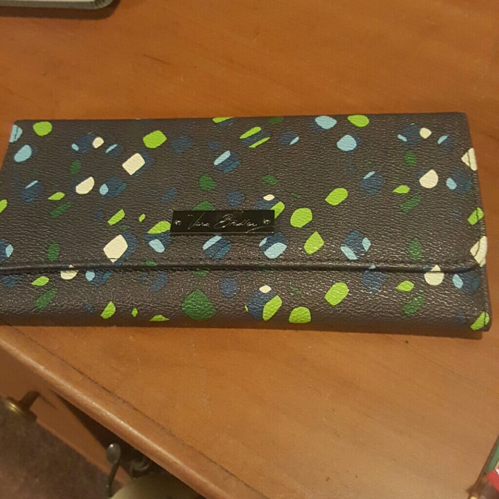 NWOT Vera Bradley wallet