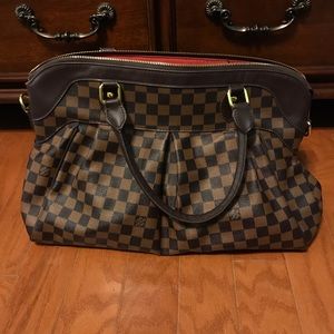 Louis Vuitton purse