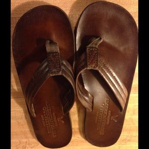 American Eagle Men's Leather Flip Flops