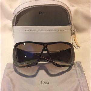 Dior Overshine 2 in Dark Brown - KKEYP