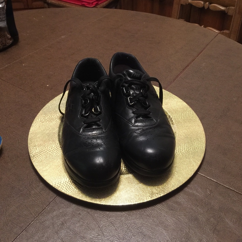 SAS Navy Shoes