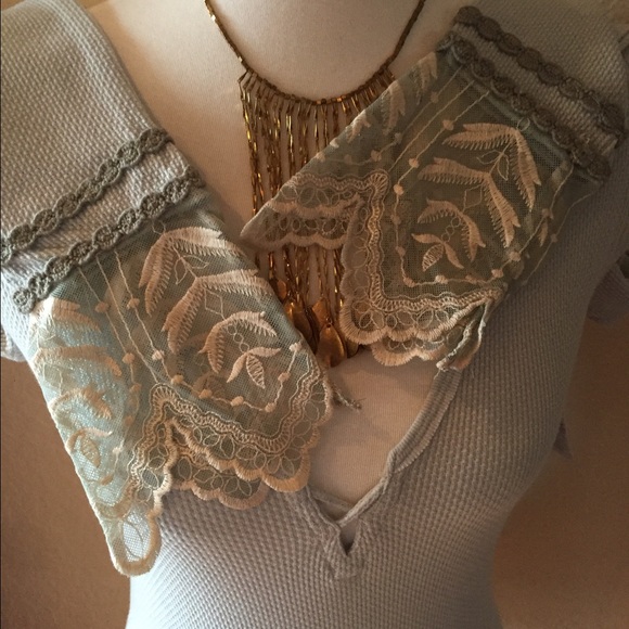 🎉LAST ONE🎉FREE PEOPLE THERMAL WITH MESH SLEEVES - Picture 4 of 4