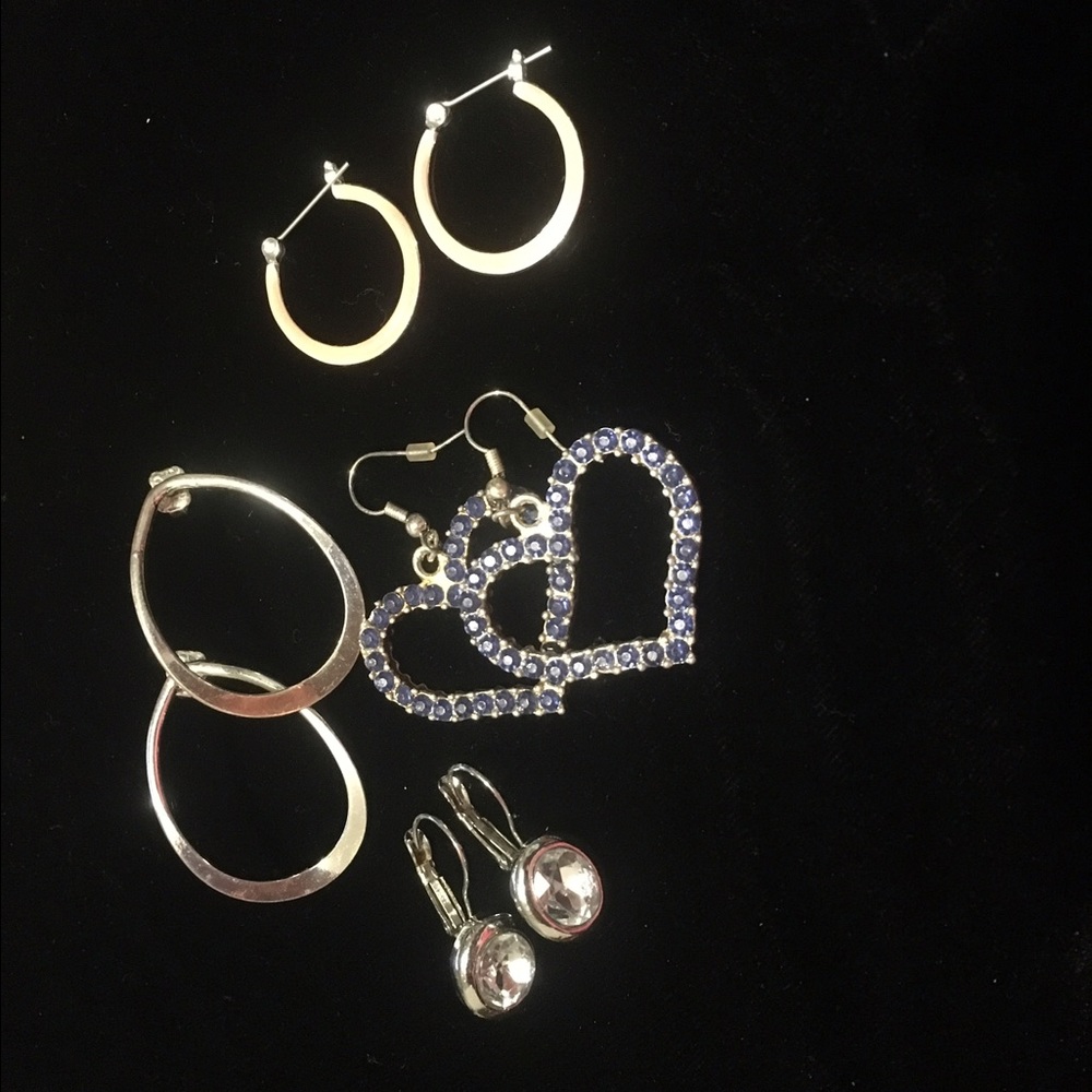 Lot of shiny costume earrings