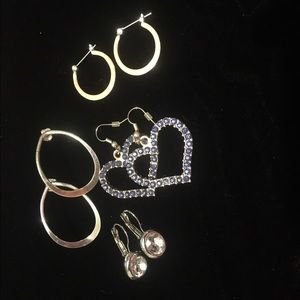 Lot of shiny costume earrings