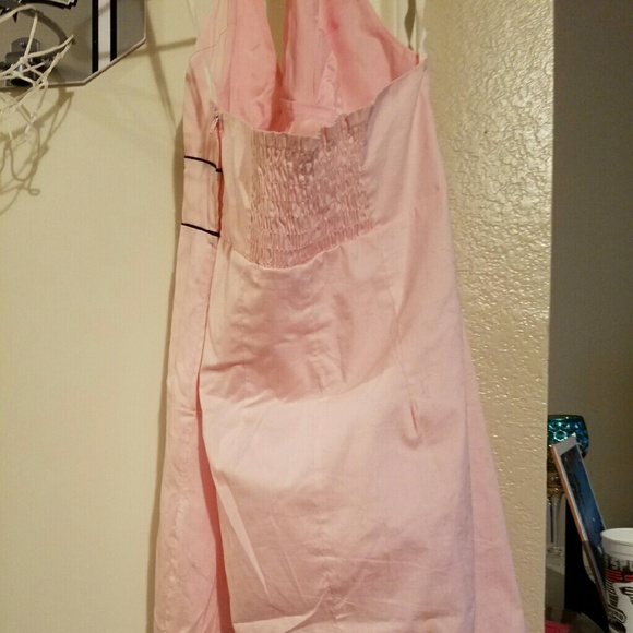 Dress - Picture 3 of 4