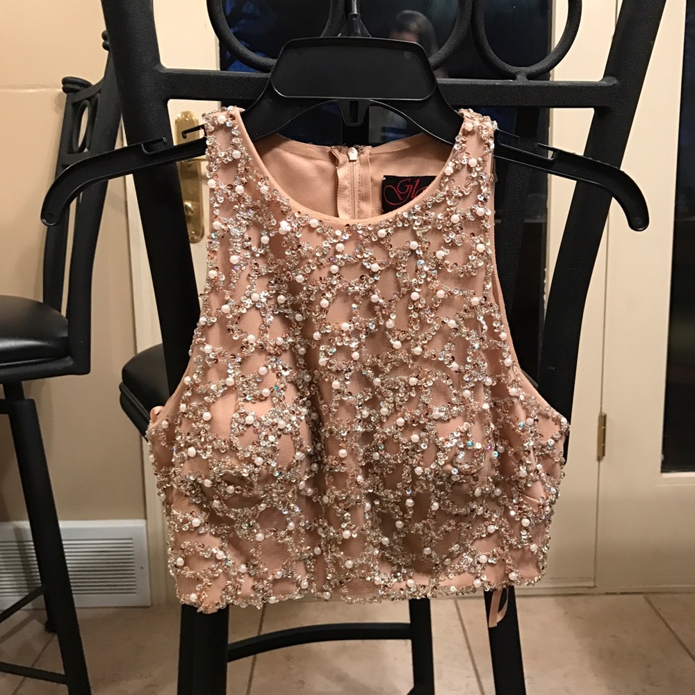 Prom dress - Picture 2 of 4