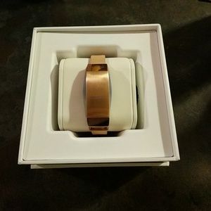 Fossil Activity Tracker