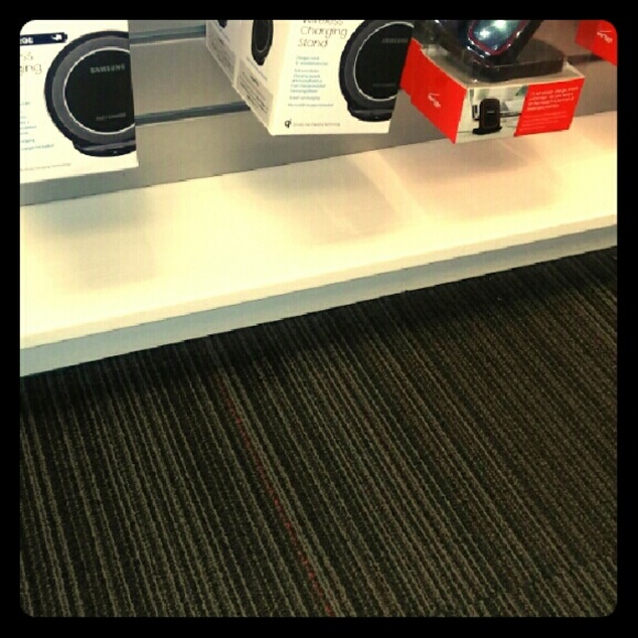 Speakers - Picture 1 of 1