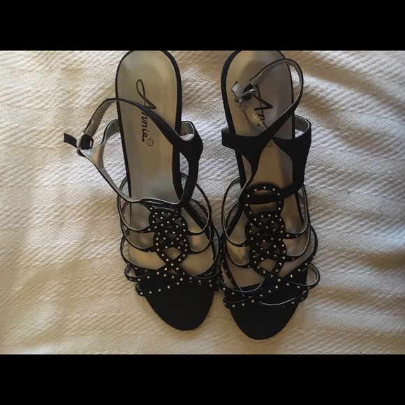 Annie Heels Size 9M - Picture 2 of 2