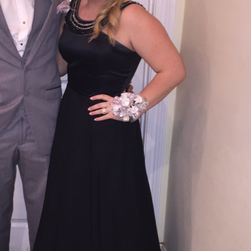 Sherri Hill Prom Dress