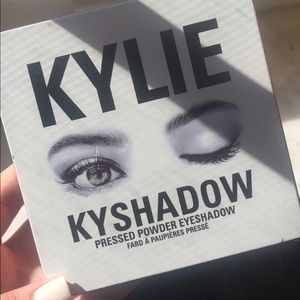 Kylie Jenner Kyshadow