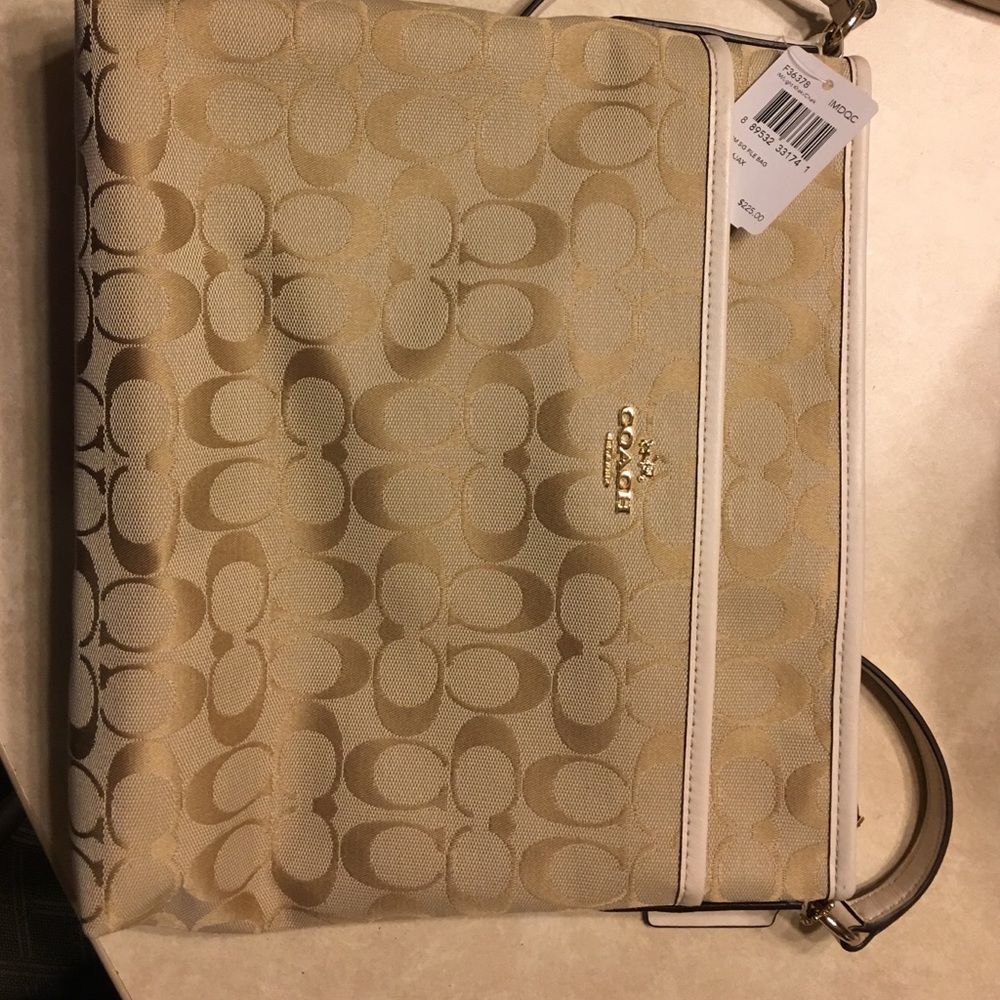 NWT Coach purse