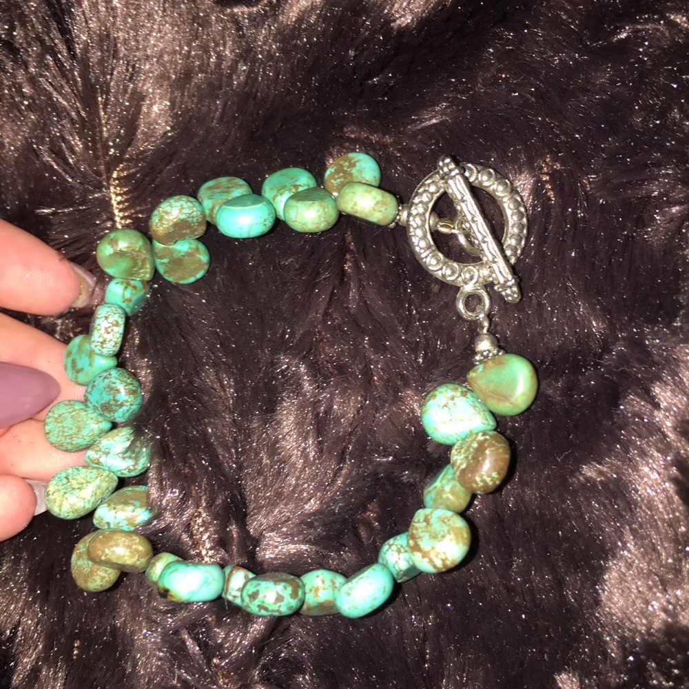 Turquoise stone bracelet