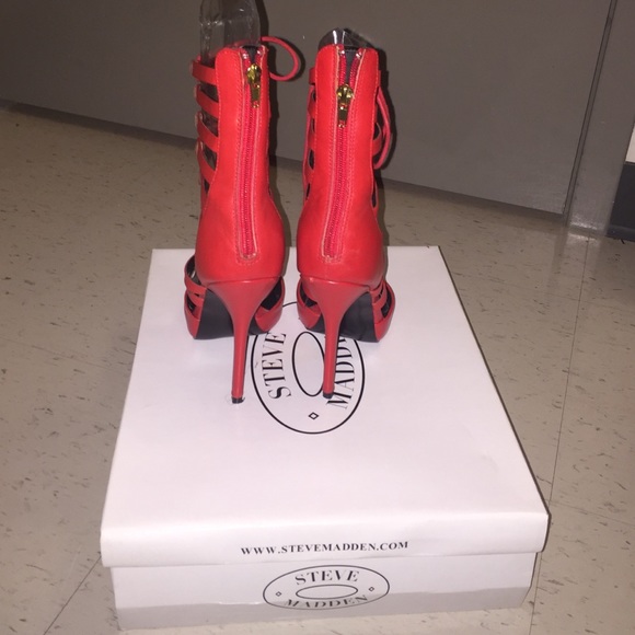 Steve Madden heels - Picture 3 of 3