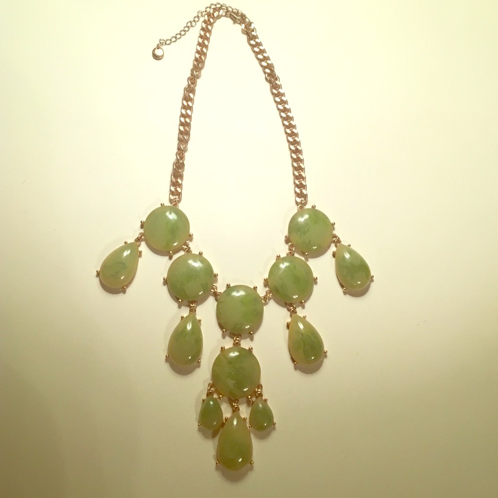 Green and gold tear drop LOFT necklace