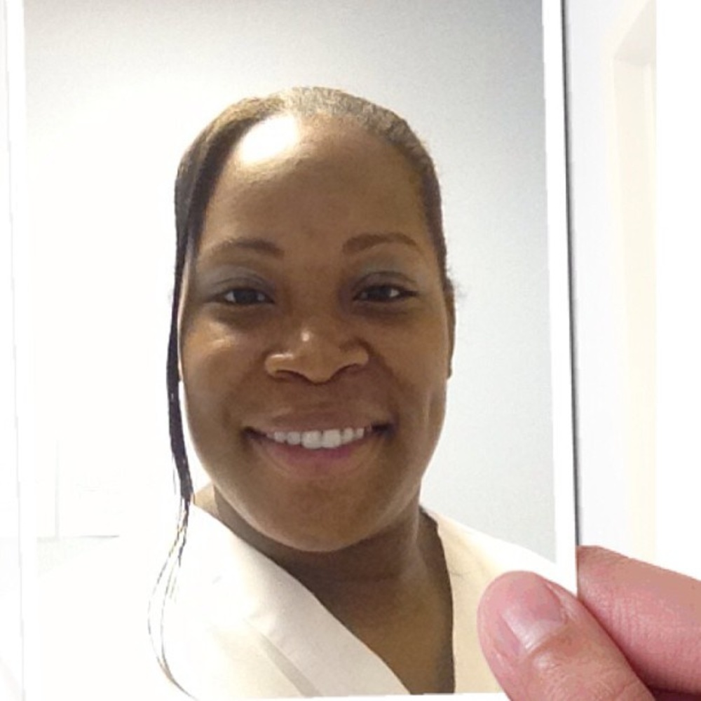 Meet your Posher, Dechelle