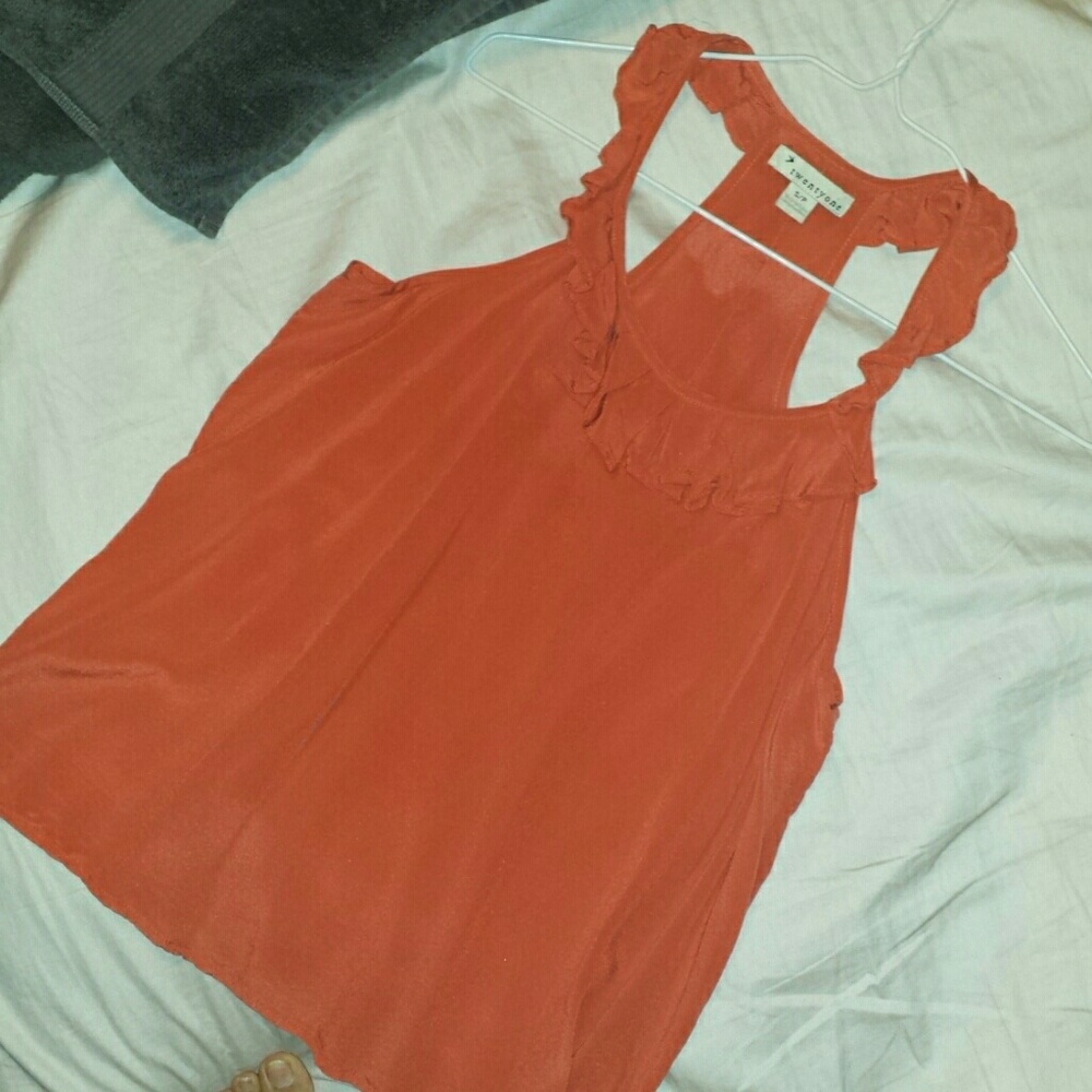 FOREVER21 Ruffled Tank