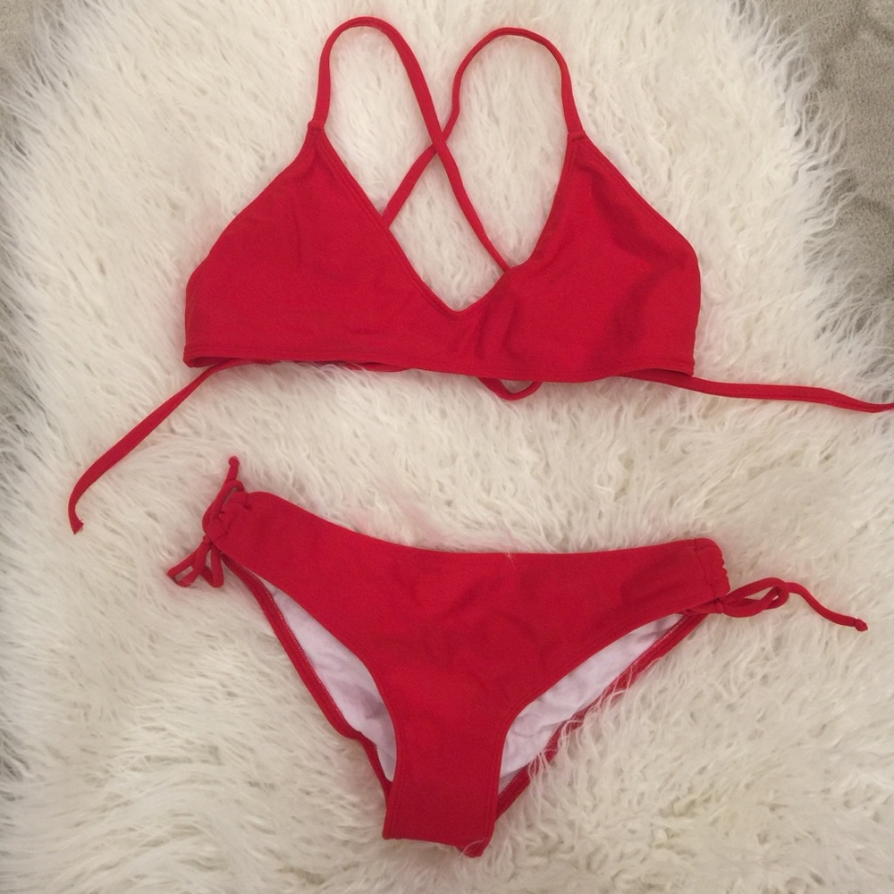 Maui Girl two piece Red bikini Large