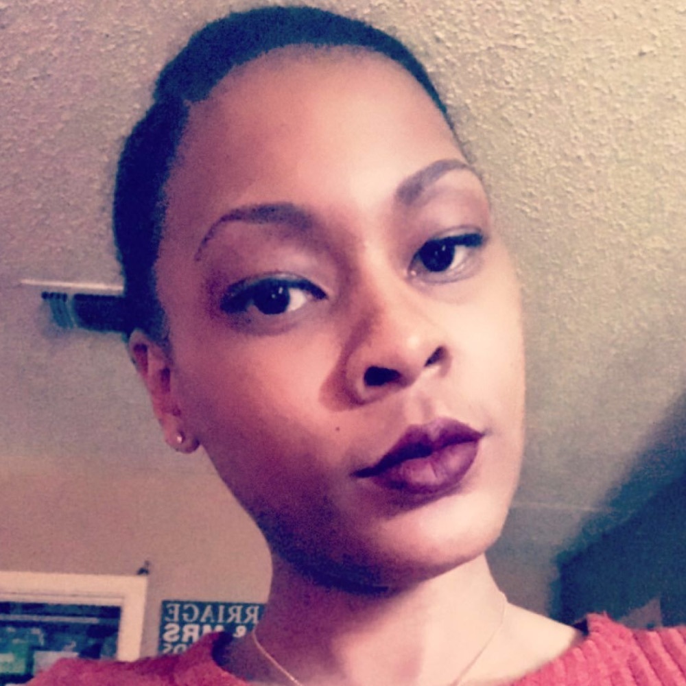 Meet your Posher, Angelica