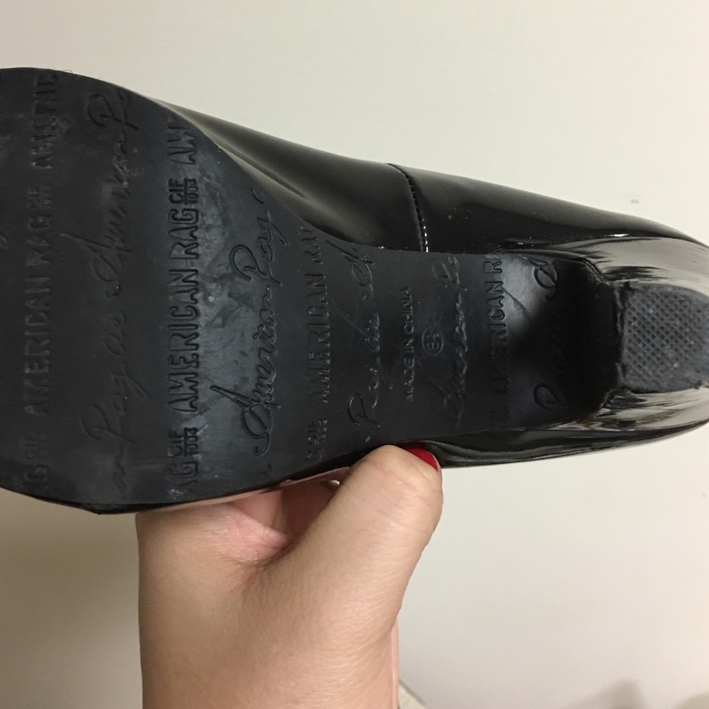 American Rag shoes - Picture 2 of 5