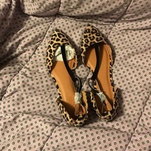 Leopard t-strap flats