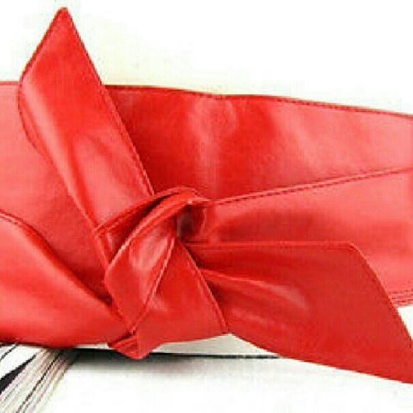 New wide red faux leather obi belt - Picture 2 of 4