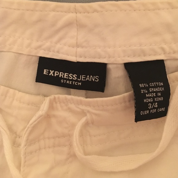 White express shorts - Picture 3 of 4