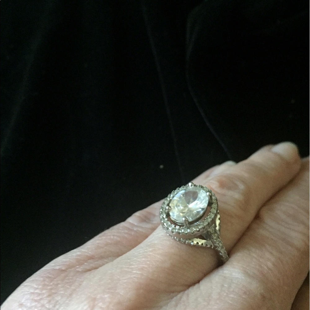 SOLD Bling Ring! Nordstrom Crystal ring 7