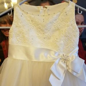 🔥SALE- Flower Girl