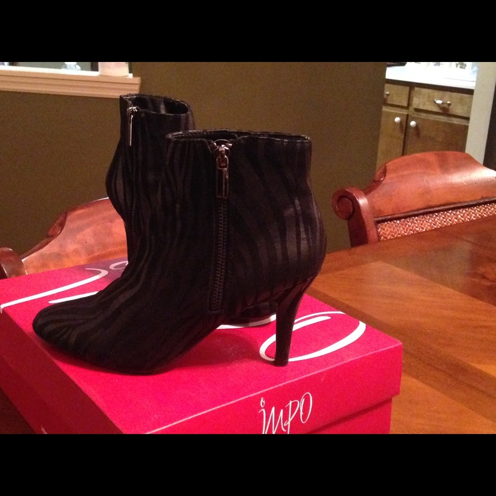 Impo Tetra Boots - Picture 2 of 4