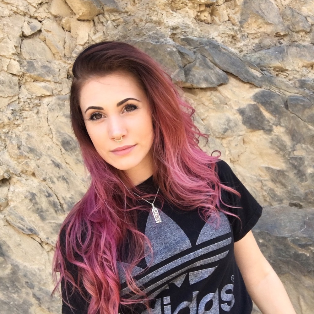 Meet your Posher, Carly