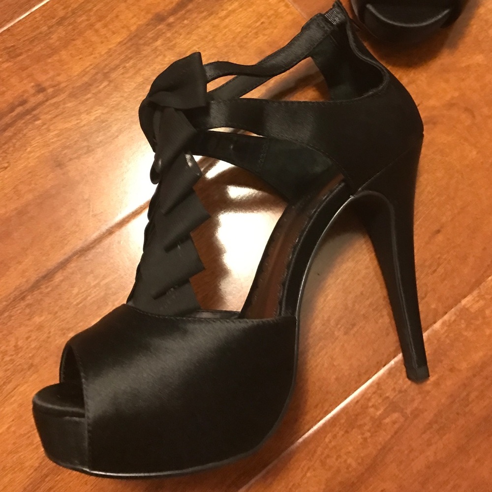 Black ribbon heels