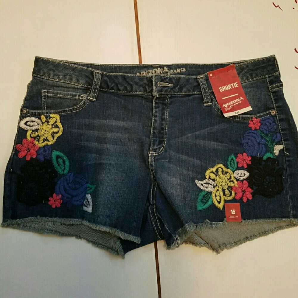 Arizona shorts.