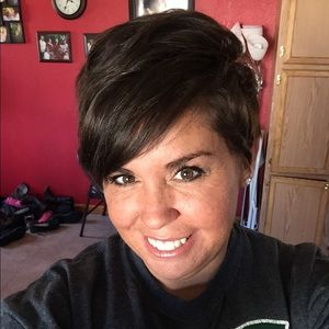 Meet your Posher, Megan