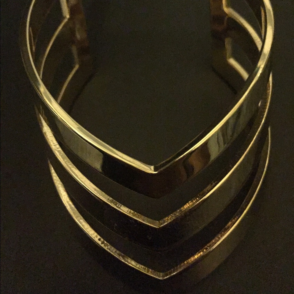 Gold Cuff Super cute