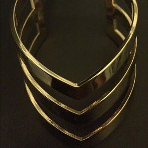 Gold Cuff Super cute