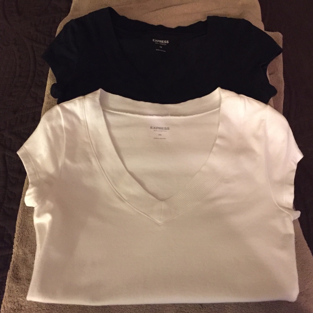 V-neck tees