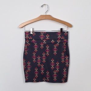 Nollie Grey Geometric Print Skirt Size Large