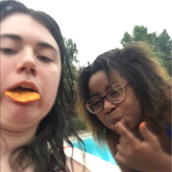 Meet your Posher, Lily - Picture 7 of 8