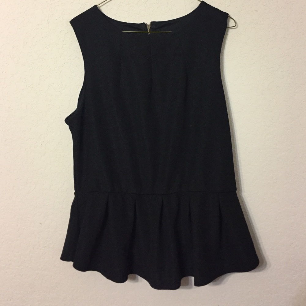 Black Sleeveless Peplum Shirt