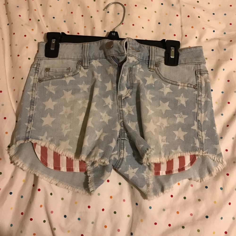Size 3 Macy's shorts