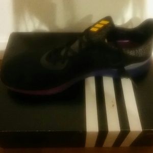 Addidas shoes size 16 men's