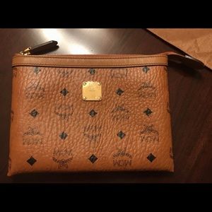 MCM Pouch / Wallet